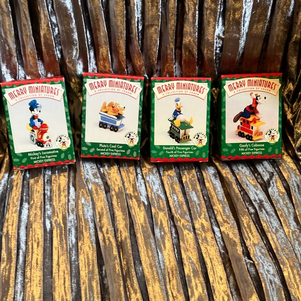 Mickey Express Hallmark Merry Miniatures - Set of 4